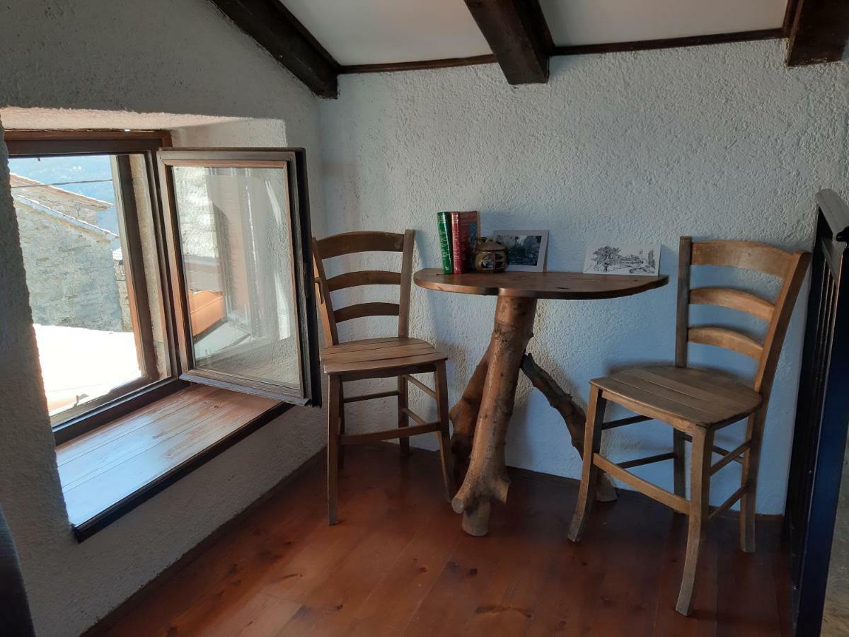 Casa Gaia Hotell Hum Exteriör bild